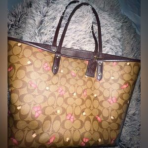 Coach tote bag